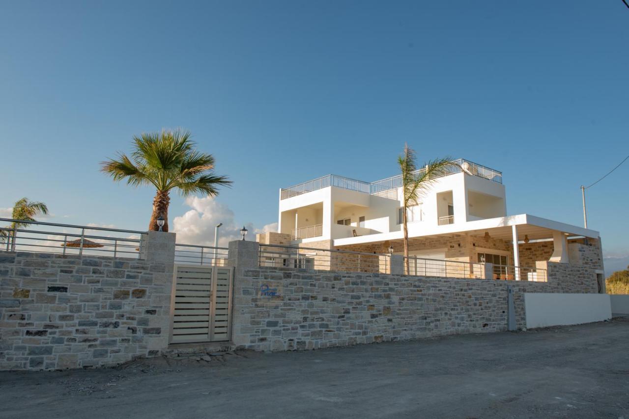 Villa Pnoe Seaside Kalamaki  Eksteriør billede